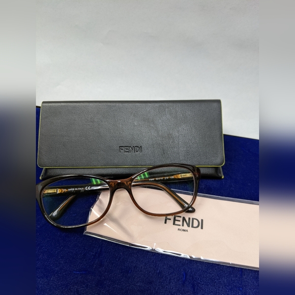 Fendi optical frame #529 - Picture 4 of 15